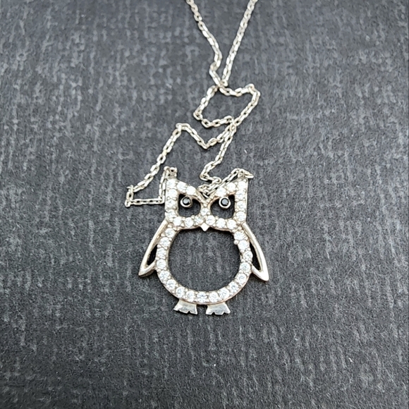 .925 Sterling Silver Owl Pendant - Picture 1 of 4